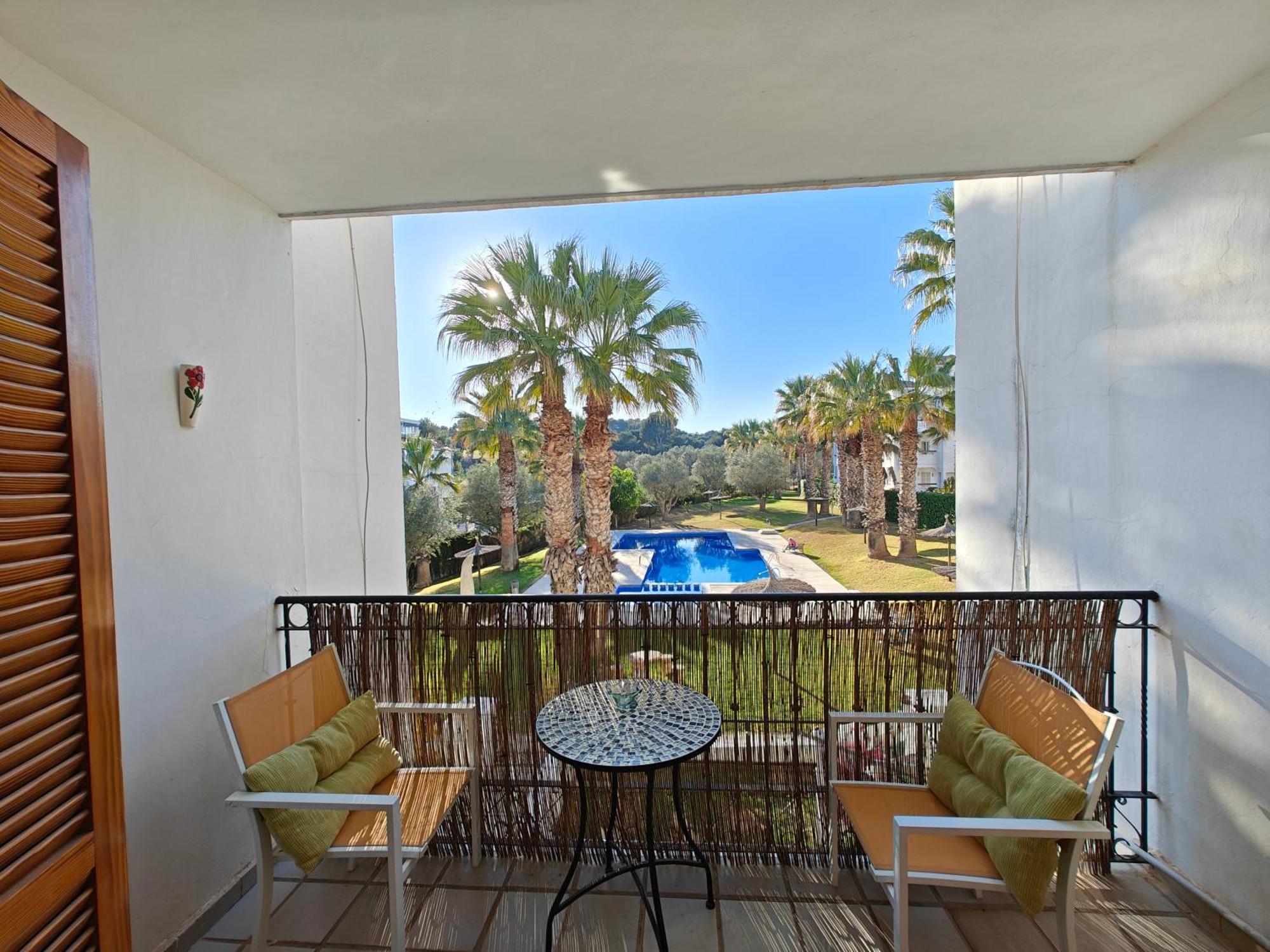 Golf&Live Music Lovers Apt Pool Views, Villamartin Plaza Аликанте Екстериор снимка